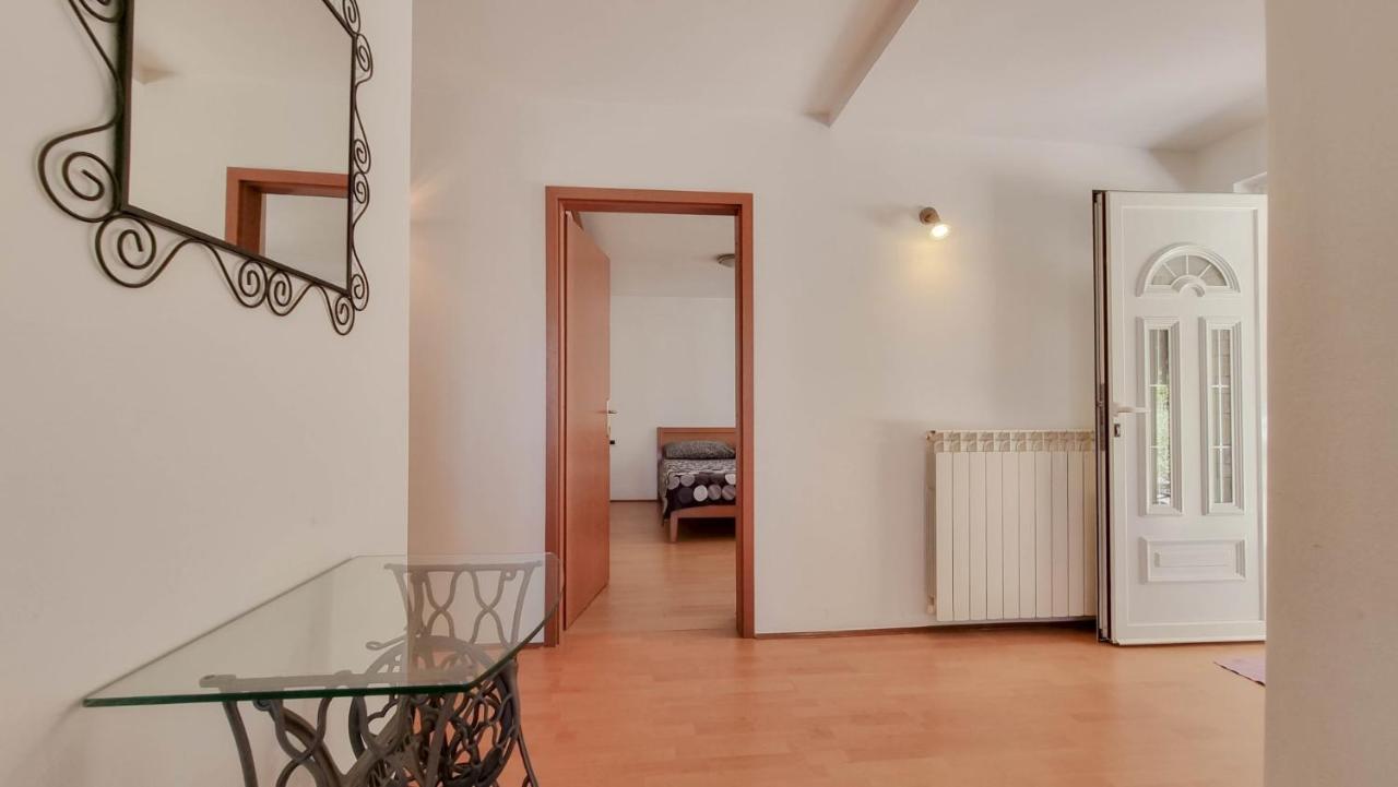 Ena Apartment Novigrad  Exterior photo