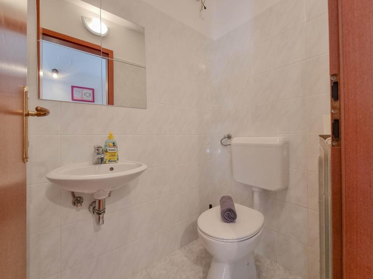 Ena Apartment Novigrad  Exterior photo